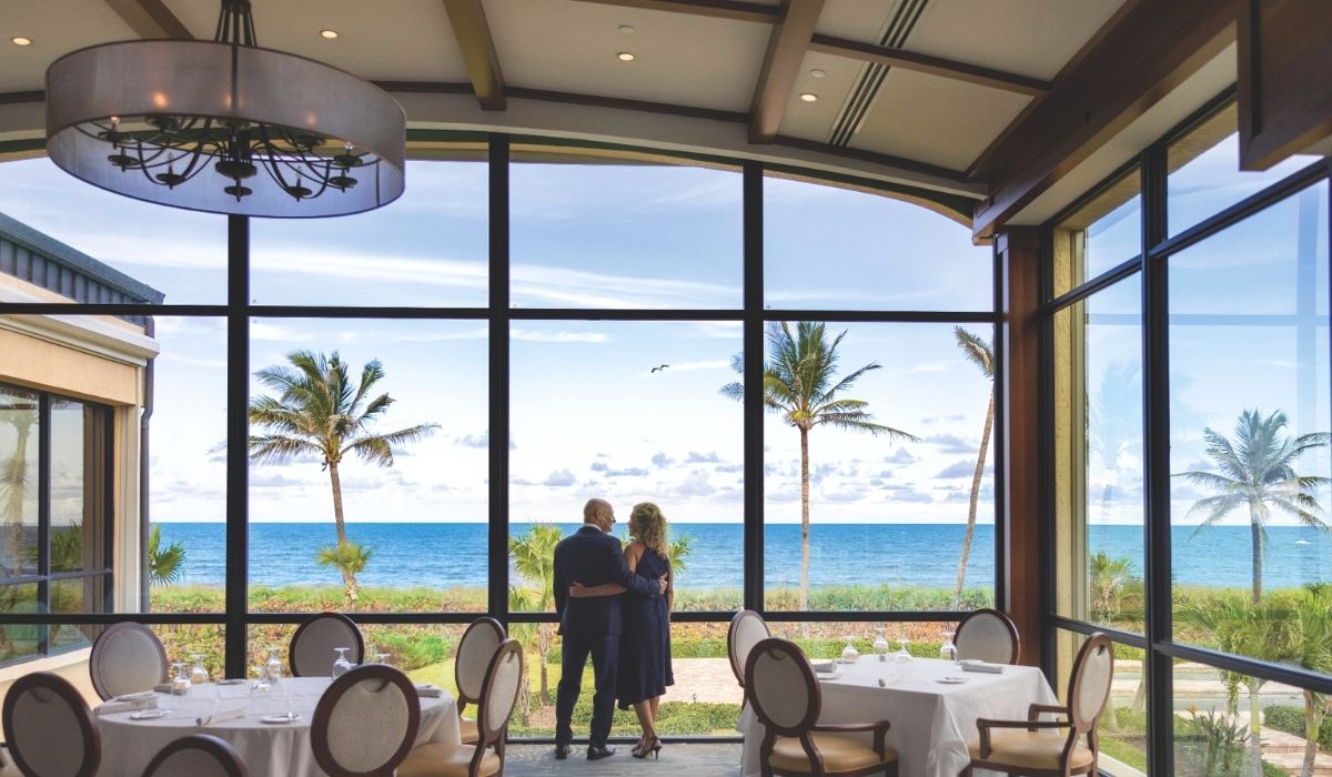 oceanfront lifestyle, Sailfish Point Social and Dining Events 