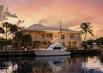 This Florida Yacht Club Is a Social Epicenter – See Why