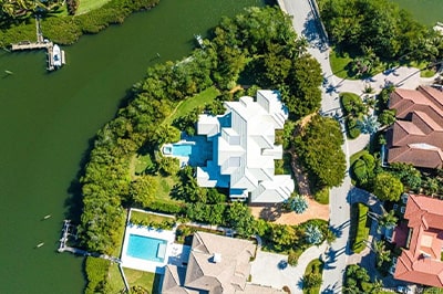 4 Bed | 6 Bath | 2 Half Bath | 6,647 AC Sq. Ft. - $7,995,000